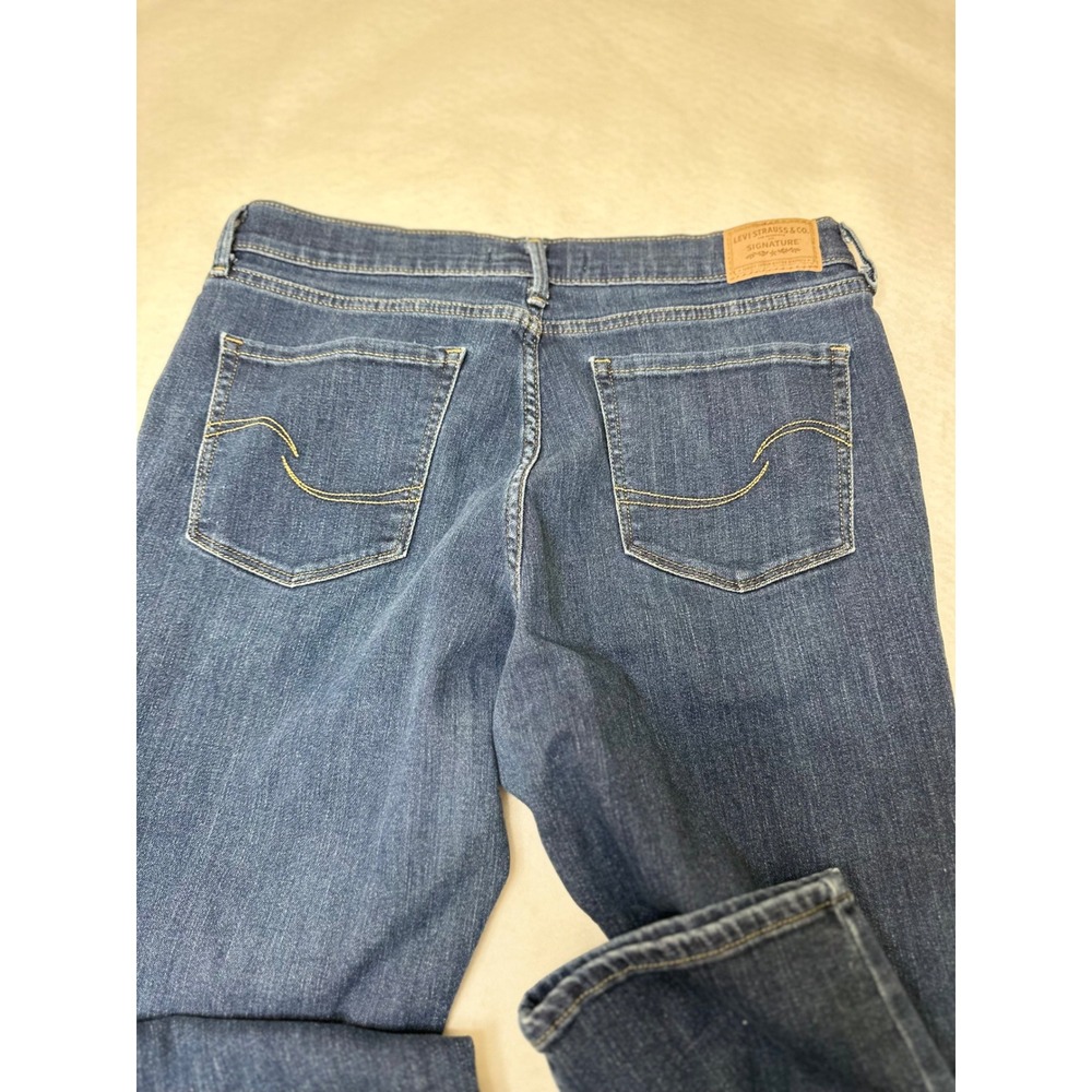 Levi Strauss Signature Straight Jeans Womens 12S Blue Mid Rise Stretch Good - Picture 3 of 9